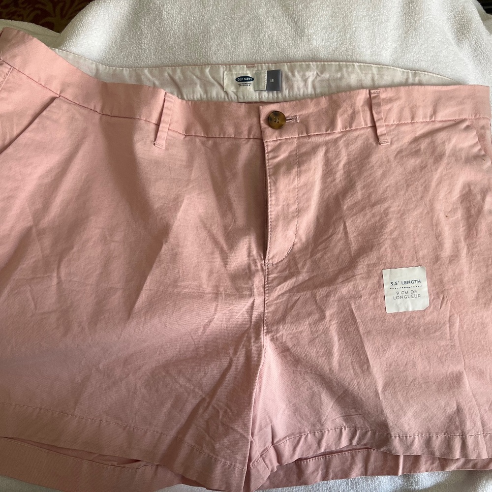 Old Navy 3 Pairs of Shorts Size 18